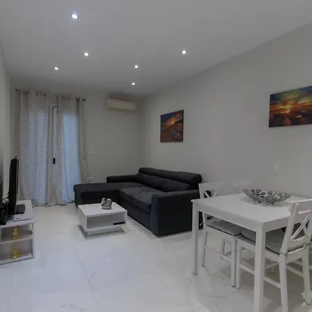 Margarita Apartment *
