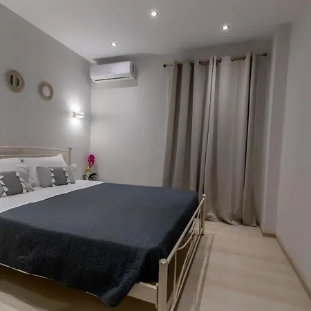 Margarita Apartment *