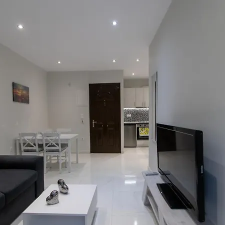 Margarita Apartment *